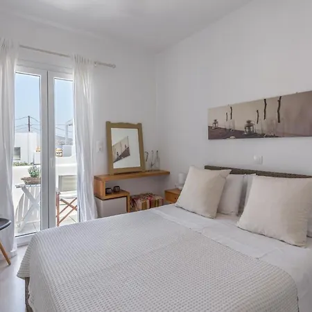 Litsa Malli * Pollonia