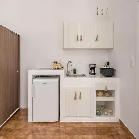 Apartment Litsa Malli Pollonia