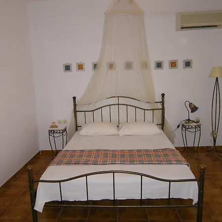 Apartament Litsa Malli *